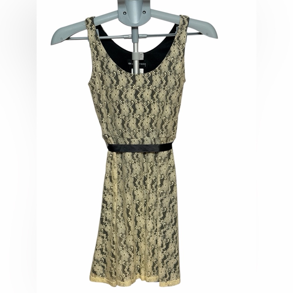 Un Deux Trois Lace Dress Cream & Black